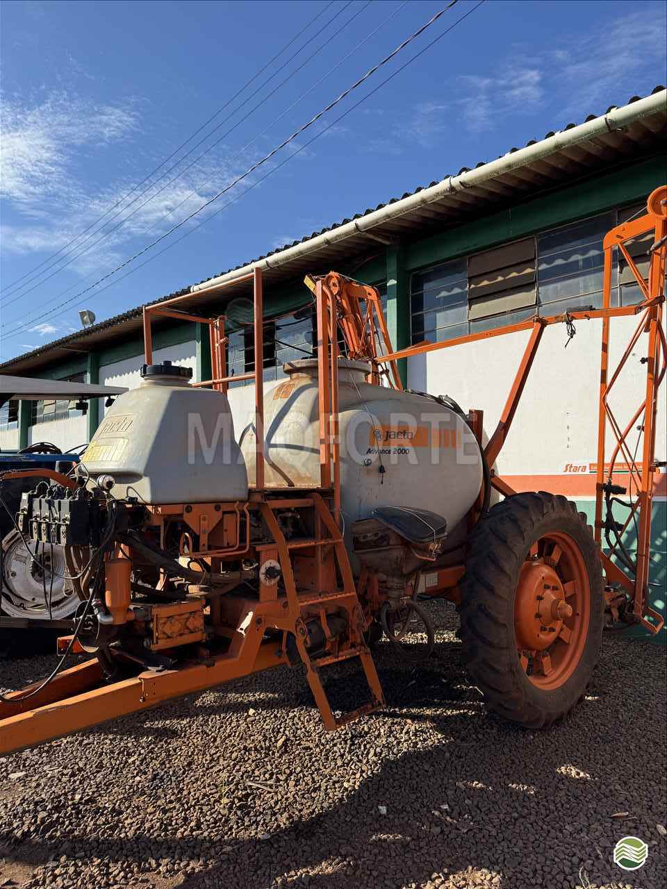 PULVERIZADOR JACTO COLUMBIA AD18 Arrasto Maqforte - Stara - Matriz PATO BRANCO PARANÁ PR